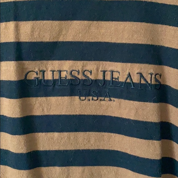 ❌ S O L D ❌ Striped Guess Unisex T-shirt - Picture 2 of 5